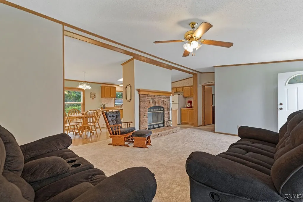 6313 Schepp Road, Manlius, New York 13082, Manlius, New York 13082, 3 Bedrooms Bedrooms, 5 Rooms Rooms,2 BathroomsBathrooms,Residential,For Sale,6313 Schepp Road, Manlius, New York 13082,0,S1643700