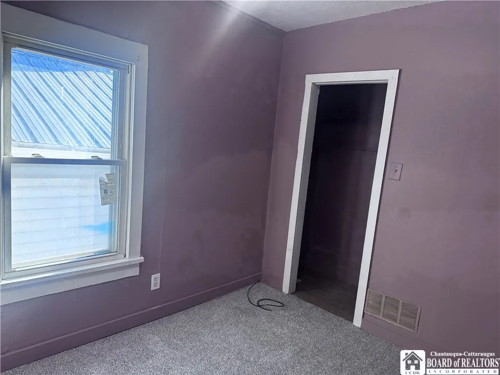 50 West 2nd Street, Dunkirk, New York 14048, Dunkirk, New York 14048, 4 Bedrooms Bedrooms, 9 Rooms Rooms,1 BathroomBathrooms,Residential,For Sale,50 West 2nd Street, Dunkirk, New York 14048,0,R1643746