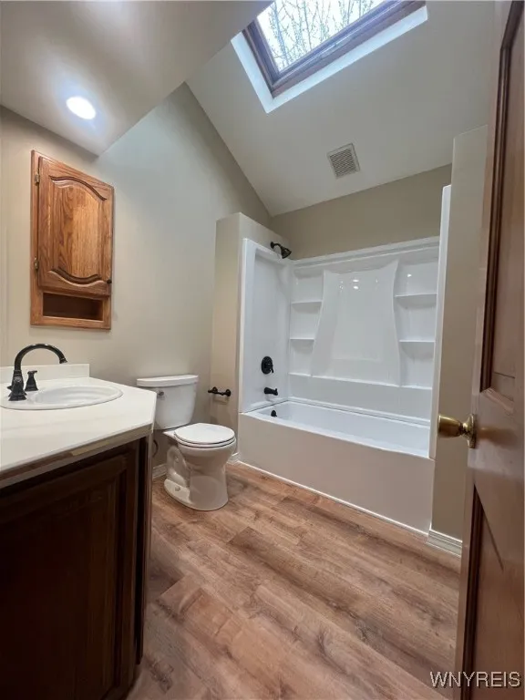 800 French Road 794, Cheektowaga, New York 14227, Cheektowaga, New York 14227, 4 Bedrooms Bedrooms, 8 Rooms Rooms,2 BathroomsBathrooms,Residential Lease,For Rent,800 French Road 794, Cheektowaga, New York 14227,0,B1643651