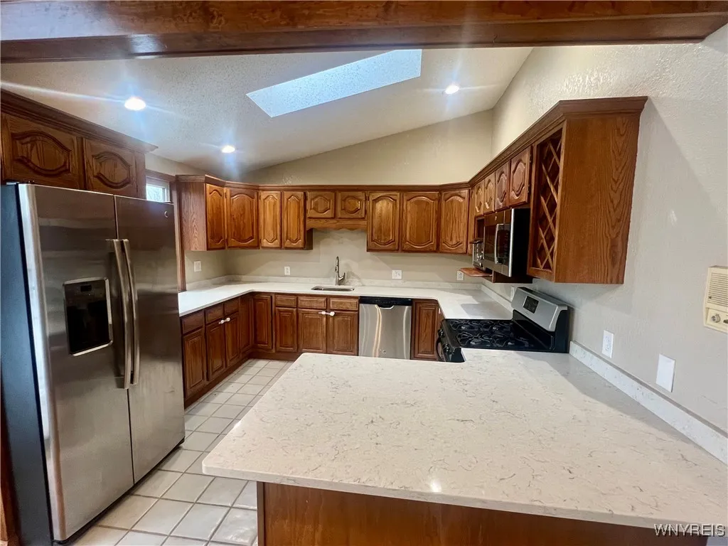 800 French Road 794, Cheektowaga, New York 14227, Cheektowaga, New York 14227, 4 Bedrooms Bedrooms, 8 Rooms Rooms,2 BathroomsBathrooms,Residential Lease,For Rent,800 French Road 794, Cheektowaga, New York 14227,0,B1643651