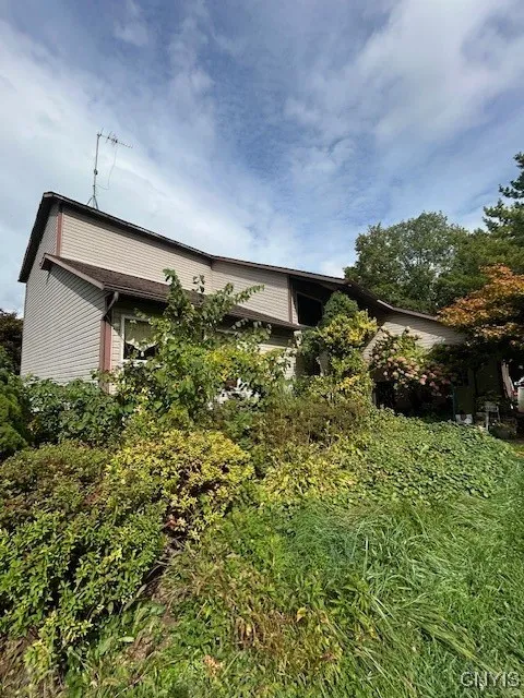 2917 Ryan Road, Brutus, New York 13166, Brutus, New York 13166, 4 Bedrooms Bedrooms, 9 Rooms Rooms,2 BathroomsBathrooms,Residential,For Sale,2917 Ryan Road, Brutus, New York 13166,0,S1643459