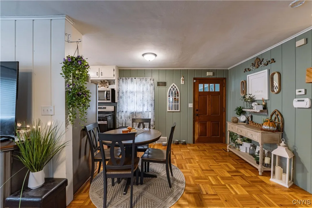 109 Glen Road South, Rome, New York 13440, Rome, New York 13440, 3 Bedrooms Bedrooms, 7 Rooms Rooms,1 BathroomBathrooms,Residential,For Sale,109 Glen Road South, Rome, New York 13440,0,S1643435