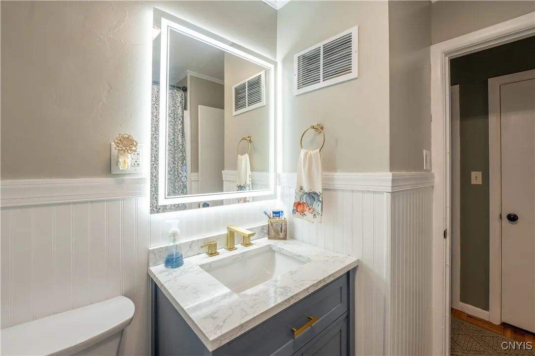 109 Glen Road South, Rome, New York 13440, Rome, New York 13440, 3 Bedrooms Bedrooms, 7 Rooms Rooms,1 BathroomBathrooms,Residential,For Sale,109 Glen Road South, Rome, New York 13440,0,S1643435