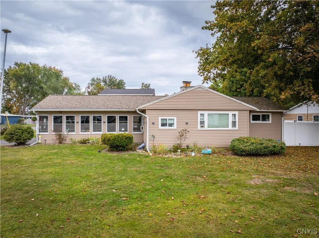 109 Glen Road South, Rome, New York 13440, Rome, New York 13440, 3 Bedrooms Bedrooms, 7 Rooms Rooms,1 BathroomBathrooms,Residential,For Sale,109 Glen Road South, Rome, New York 13440,0,S1643435