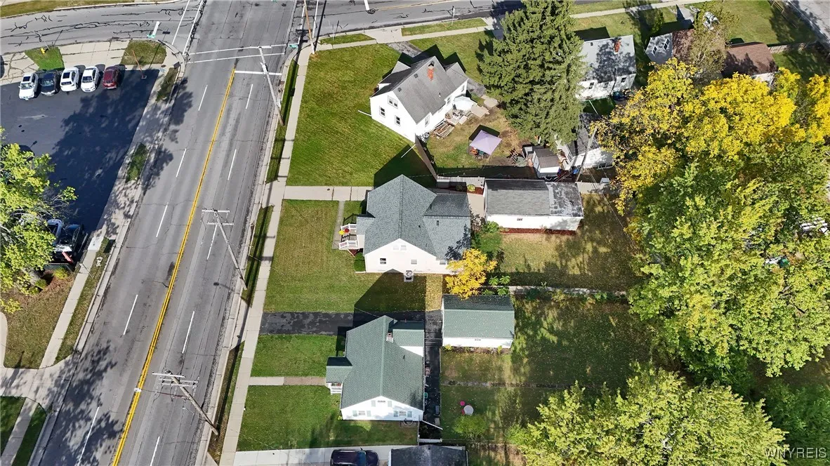 1789 Eggert Road, Amherst, New York 14226, Amherst, New York 14226, 3 Bedrooms Bedrooms, 6 Rooms Rooms,1 BathroomBathrooms,Residential,For Sale,1789 Eggert Road, Amherst, New York 14226,0,B1641109