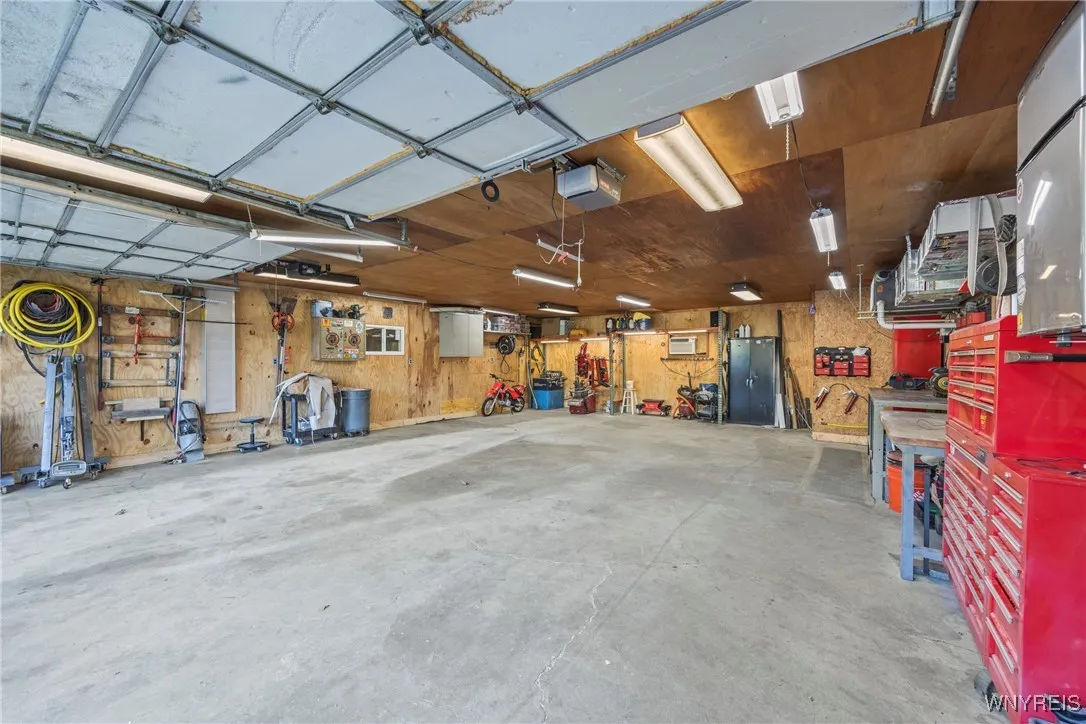 1500 Main Road, Pembroke, New York 14036, Pembroke, New York 14036, 3 Bedrooms Bedrooms, 8 Rooms Rooms,1 BathroomBathrooms,Residential,For Sale,1500 Main Road, Pembroke, New York 14036,0,B1643515