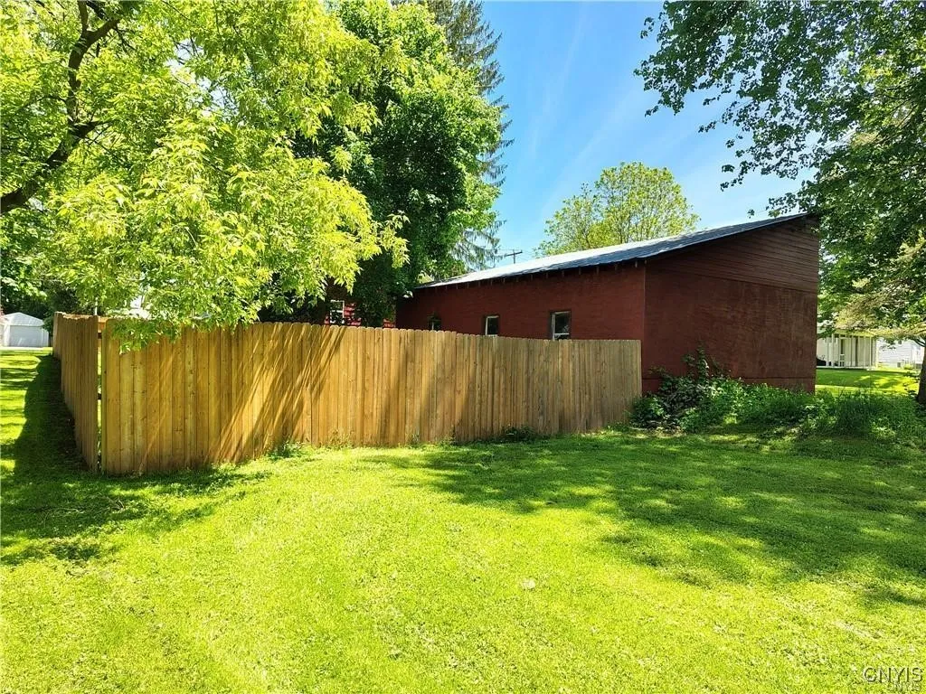 801 West Thomas Street, Rome, New York 13440, Rome, New York 13440, 4 Bedrooms Bedrooms, 9 Rooms Rooms,2 BathroomsBathrooms,Residential,For Sale,801 West Thomas Street, Rome, New York 13440,0,S1643526