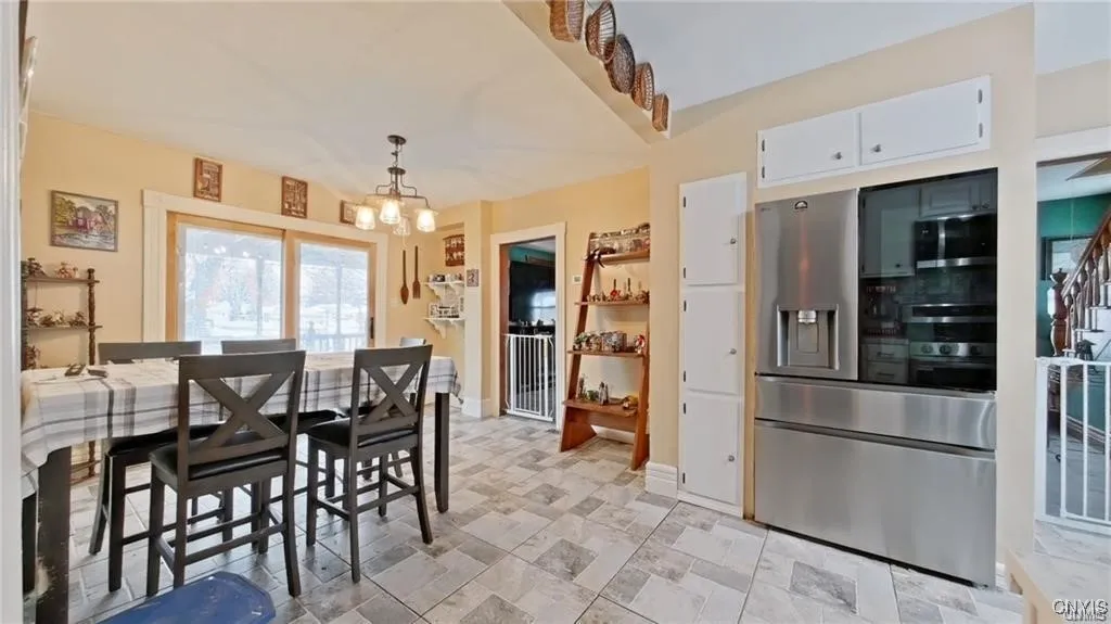 801 West Thomas Street, Rome, New York 13440, Rome, New York 13440, 4 Bedrooms Bedrooms, 9 Rooms Rooms,2 BathroomsBathrooms,Residential,For Sale,801 West Thomas Street, Rome, New York 13440,0,S1643526