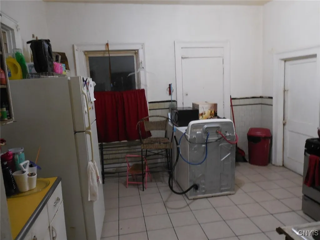 306 Van Buren St., Syracuse, New York 13202, Syracuse, New York 13202, 3 Bedrooms Bedrooms, 7 Rooms Rooms,1 BathroomBathrooms,Residential,For Sale,306 Van Buren St., Syracuse, New York 13202,0,S1643159