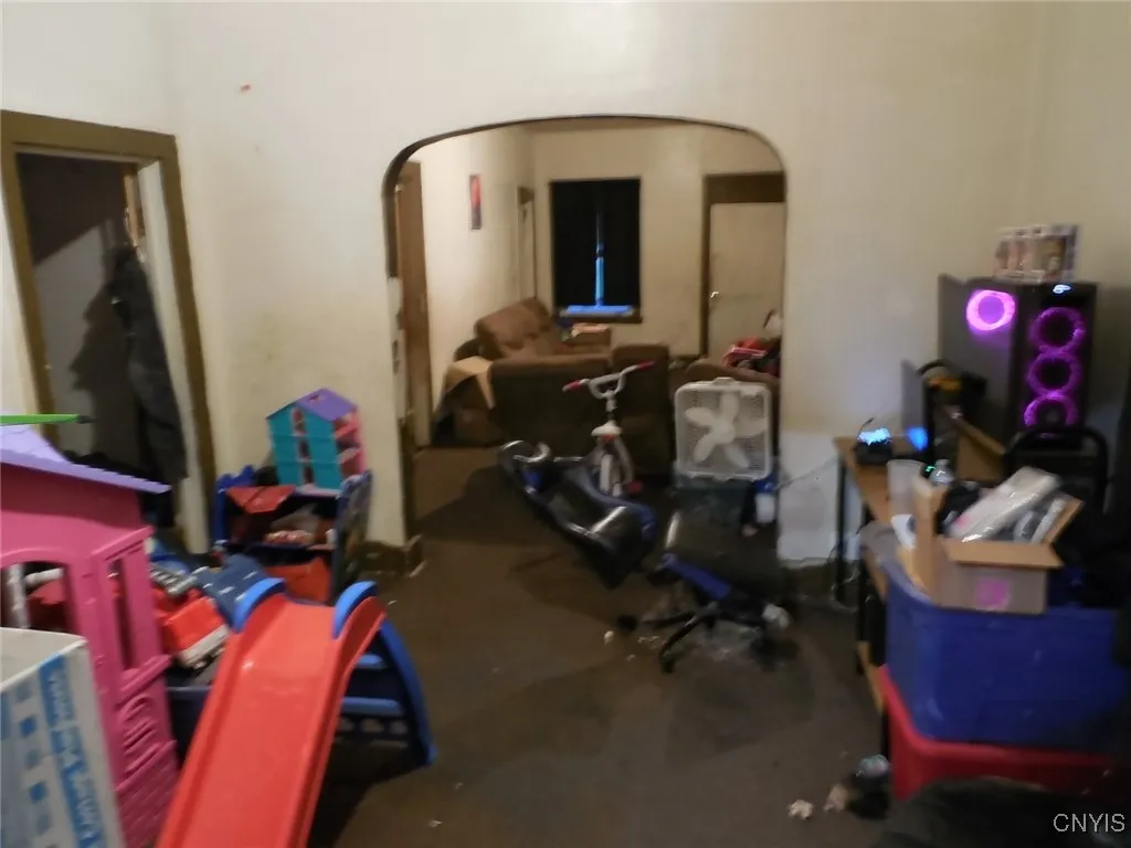 306 Van Buren St., Syracuse, New York 13202, Syracuse, New York 13202, 3 Bedrooms Bedrooms, 7 Rooms Rooms,1 BathroomBathrooms,Residential,For Sale,306 Van Buren St., Syracuse, New York 13202,0,S1643159