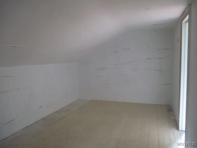 2nd floor den/office