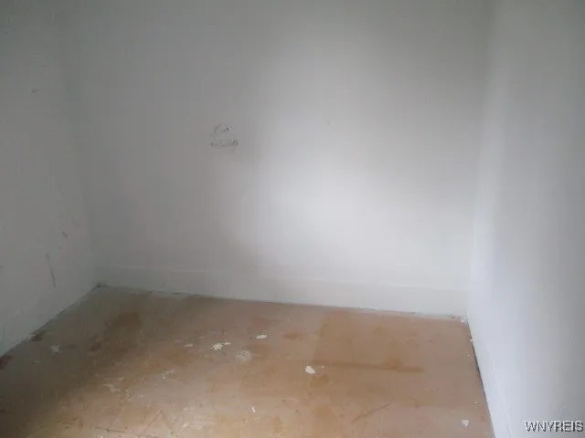 2nd floor bedroom