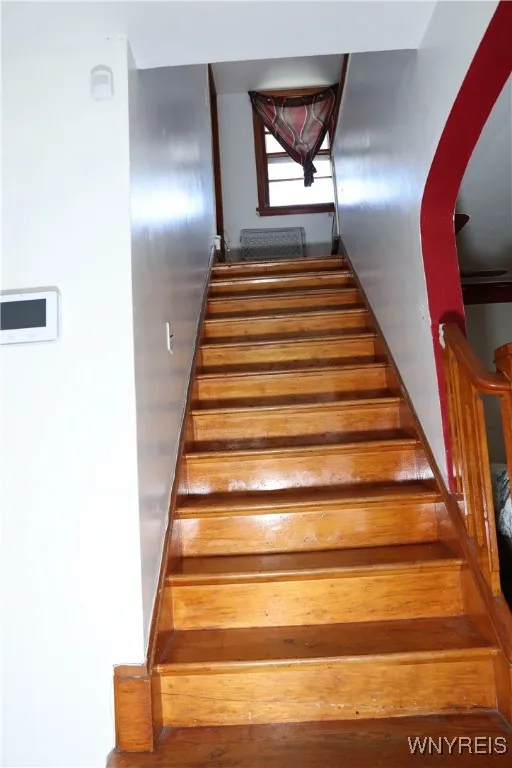 270 Straley Avenue, Cheektowaga, New York 14211, Cheektowaga, New York 14211, 4 Bedrooms Bedrooms, 9 Rooms Rooms,3 BathroomsBathrooms,Residential,For Sale,270 Straley Avenue, Cheektowaga, New York 14211,0,B1642013