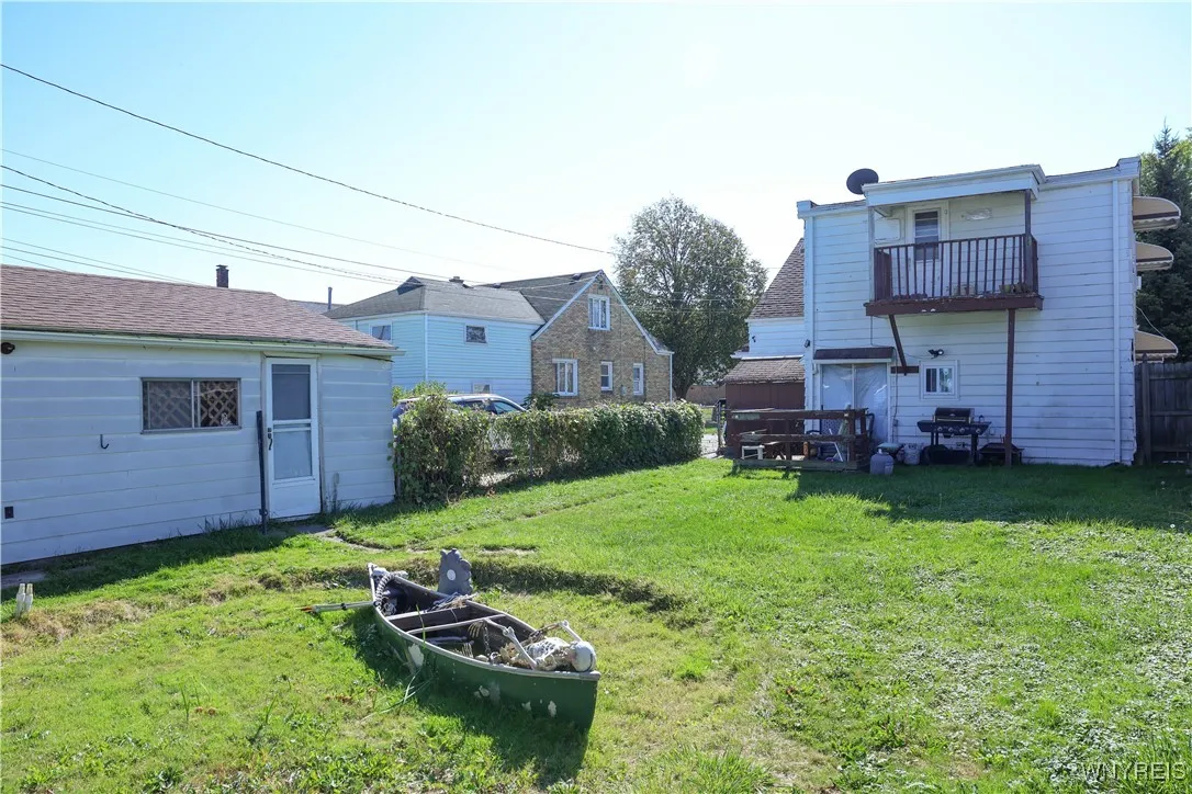270 Straley Avenue, Cheektowaga, New York 14211, Cheektowaga, New York 14211, 4 Bedrooms Bedrooms, 9 Rooms Rooms,3 BathroomsBathrooms,Residential,For Sale,270 Straley Avenue, Cheektowaga, New York 14211,0,B1642013