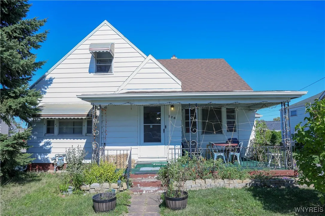 270 Straley Avenue, Cheektowaga, New York 14211, Cheektowaga, New York 14211, 4 Bedrooms Bedrooms, 9 Rooms Rooms,3 BathroomsBathrooms,Residential,For Sale,270 Straley Avenue, Cheektowaga, New York 14211,0,B1642013