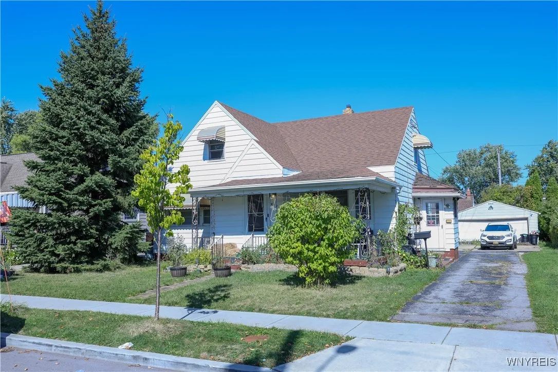 270 Straley Avenue, Cheektowaga, New York 14211, Cheektowaga, New York 14211, 4 Bedrooms Bedrooms, 9 Rooms Rooms,3 BathroomsBathrooms,Residential,For Sale,270 Straley Avenue, Cheektowaga, New York 14211,0,B1642013