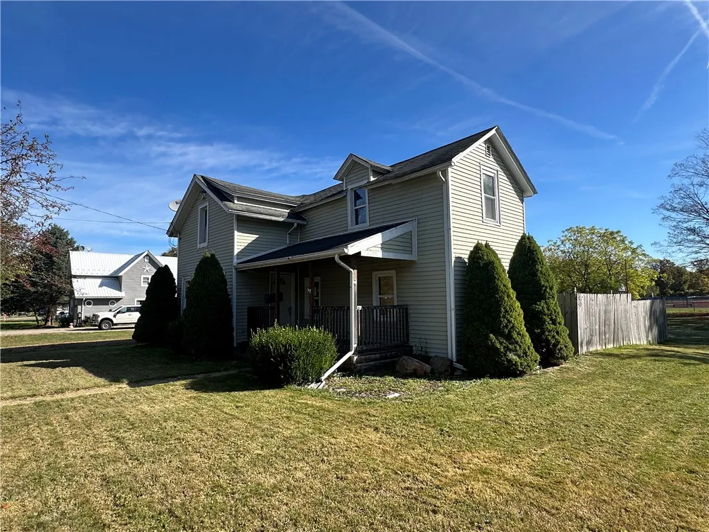 61 North Franklin Street, New Albion, New York 147, New Albion, New York 14719, 3 Bedrooms Bedrooms, 10 Rooms Rooms,2 BathroomsBathrooms,Residential,For Sale,61 North Franklin Street, New Albion, New York 147,0,R1643418