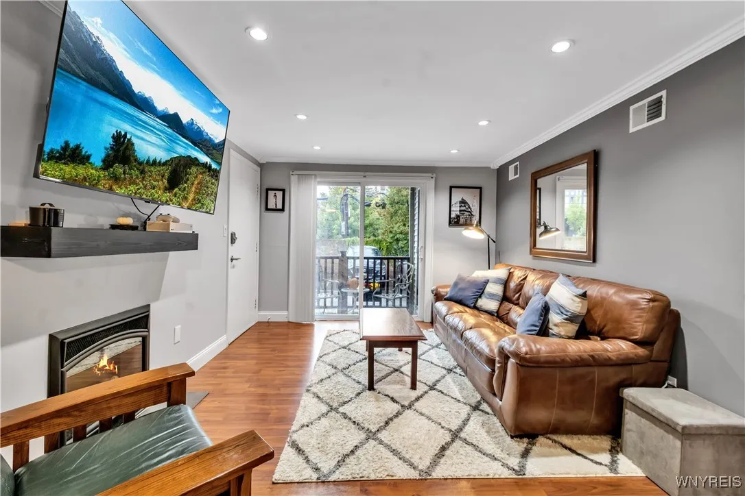 770 West Ferry Street 16a, Buffalo, New York 14222, Buffalo, New York 14222, 1 Bedroom Bedrooms, 4 Rooms Rooms,1 BathroomBathrooms,Residential,For Sale,770 West Ferry Street 16a, Buffalo, New York 14222,0,B1643555