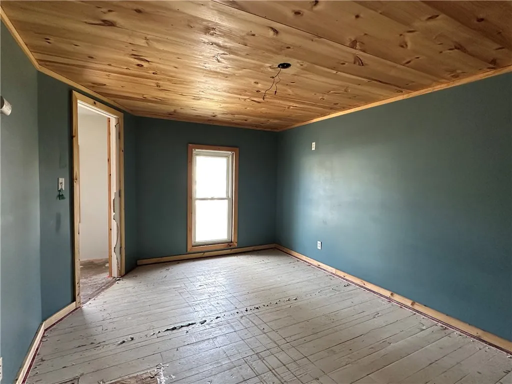 31 1st Avenue, Franklinville, New York 14737, Franklinville, New York 14737, 3 Bedrooms Bedrooms, 10 Rooms Rooms,2 BathroomsBathrooms,Residential,For Sale,31 1st Avenue, Franklinville, New York 14737,0,R1643472