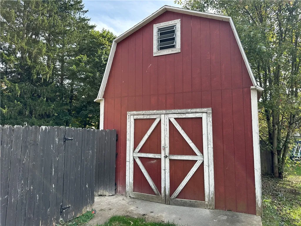 31 1st Avenue, Franklinville, New York 14737, Franklinville, New York 14737, 3 Bedrooms Bedrooms, 10 Rooms Rooms,2 BathroomsBathrooms,Residential,For Sale,31 1st Avenue, Franklinville, New York 14737,0,R1643472