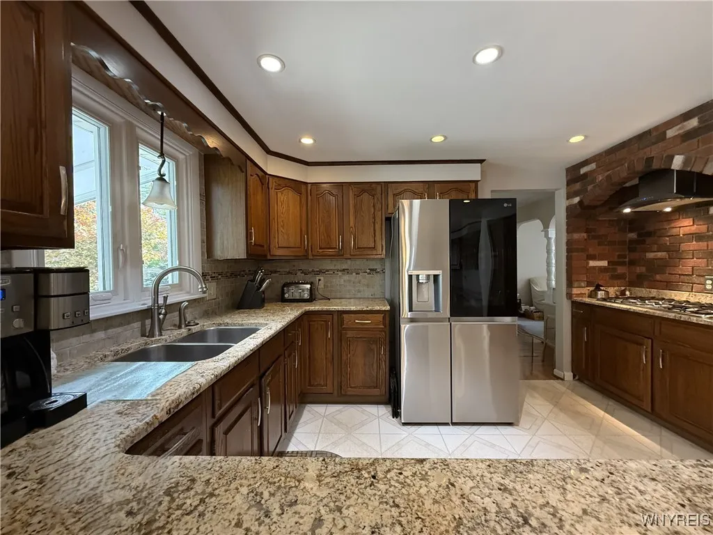 This kitchen is a cook's delight!