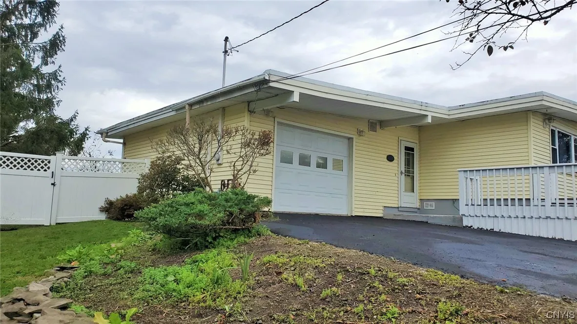 4325 Cosmos Hill Road, Cortlandville, New York 130, Cortlandville, New York 13045, 3 Bedrooms Bedrooms, 6 Rooms Rooms,2 BathroomsBathrooms,Residential,For Sale,4325 Cosmos Hill Road, Cortlandville, New York 130,0,S1643800