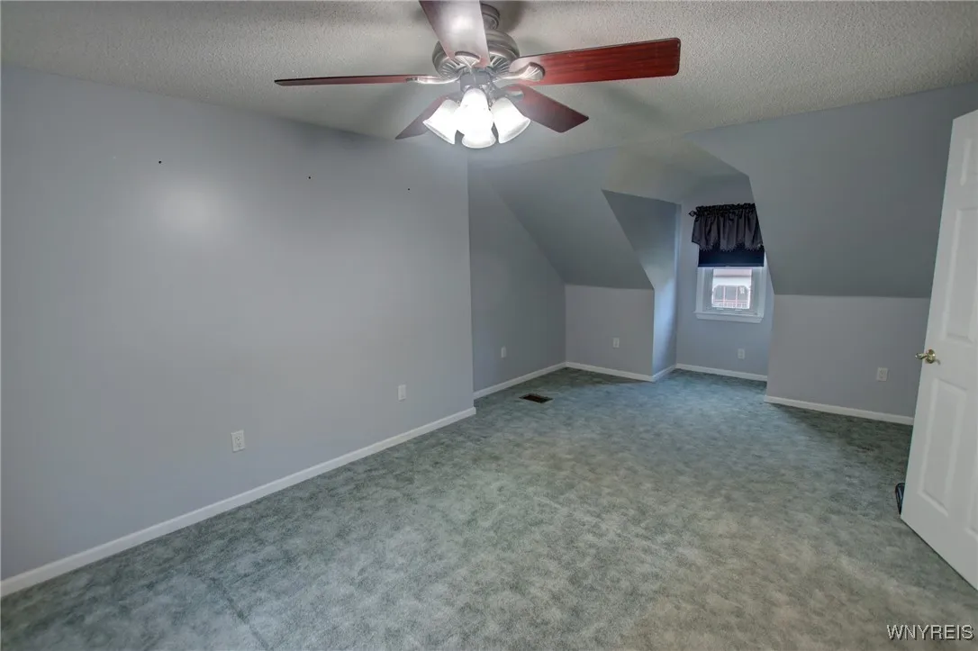 52 Meadowlawn Road, Orchard Park, New York 14127, Orchard Park, New York 14127, 3 Bedrooms Bedrooms, 9 Rooms Rooms,2 BathroomsBathrooms,Residential,For Sale,52 Meadowlawn Road, Orchard Park, New York 14127,0,B1643307
