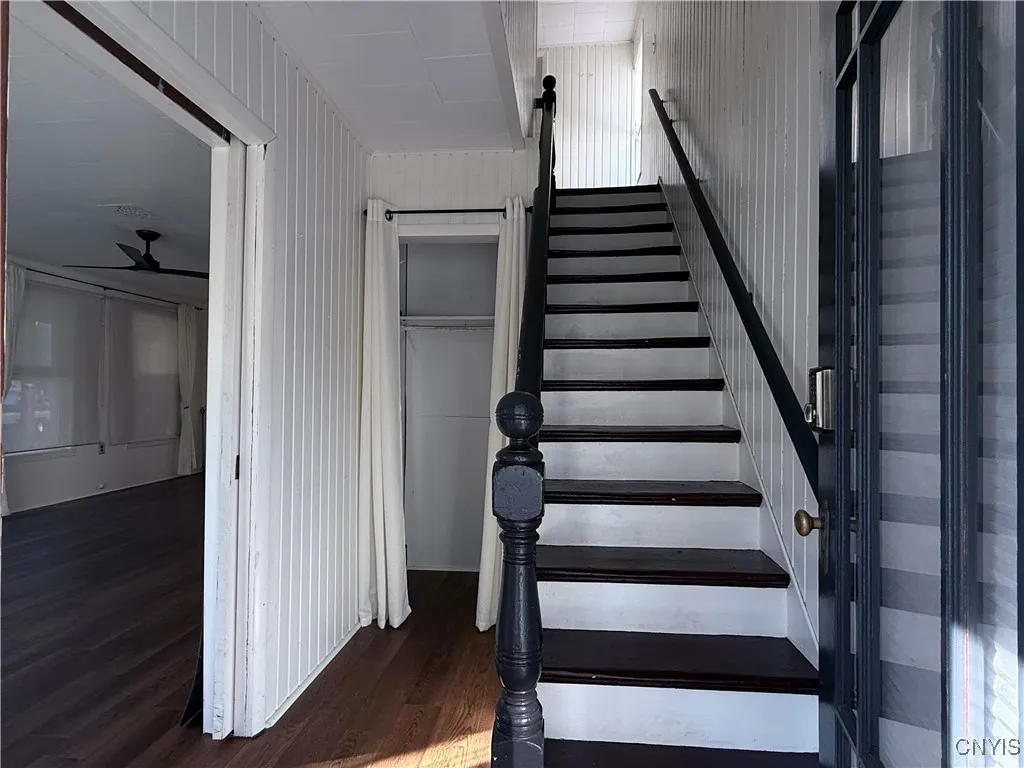 210 East 11th Street, Oswego, New York 13126, Oswego, New York 13126, 3 Bedrooms Bedrooms, 6 Rooms Rooms,2 BathroomsBathrooms,Residential,For Sale,210 East 11th Street, Oswego, New York 13126,0,S1643437