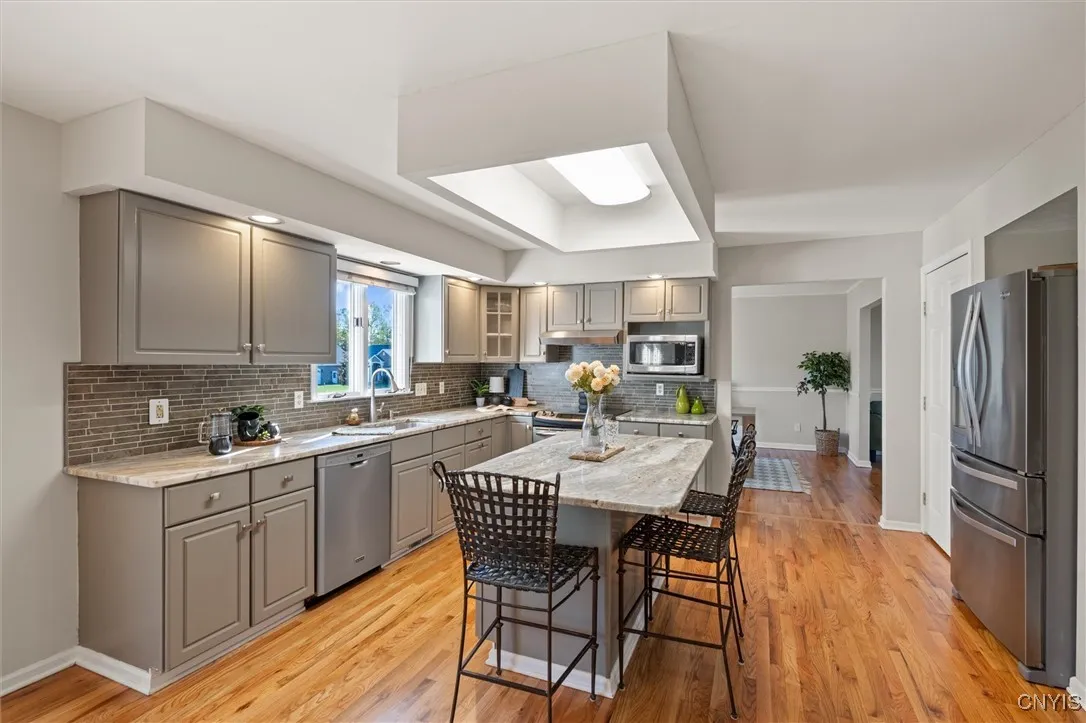 6001 Singletree Lane, Dewitt, New York 13078, De Witt, New York 13078, 4 Bedrooms Bedrooms, 17 Rooms Rooms,2 BathroomsBathrooms,Residential,For Sale,6001 Singletree Lane, Dewitt, New York 13078,0,S1643758