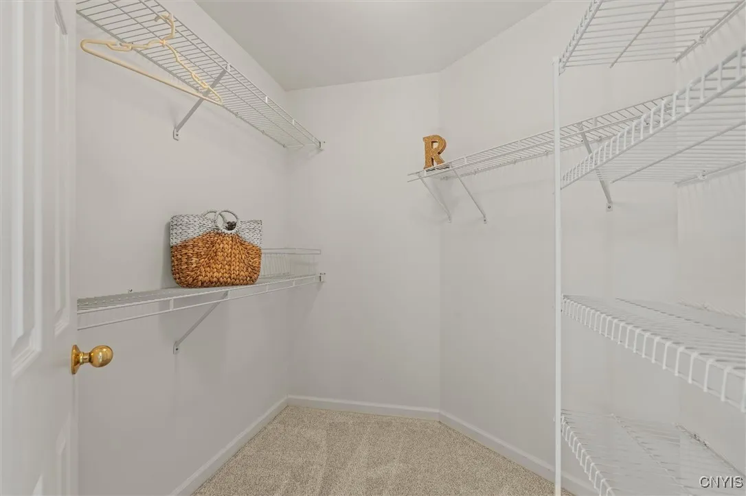 6001 Singletree Lane, Dewitt, New York 13078, De Witt, New York 13078, 4 Bedrooms Bedrooms, 17 Rooms Rooms,2 BathroomsBathrooms,Residential,For Sale,6001 Singletree Lane, Dewitt, New York 13078,0,S1643758