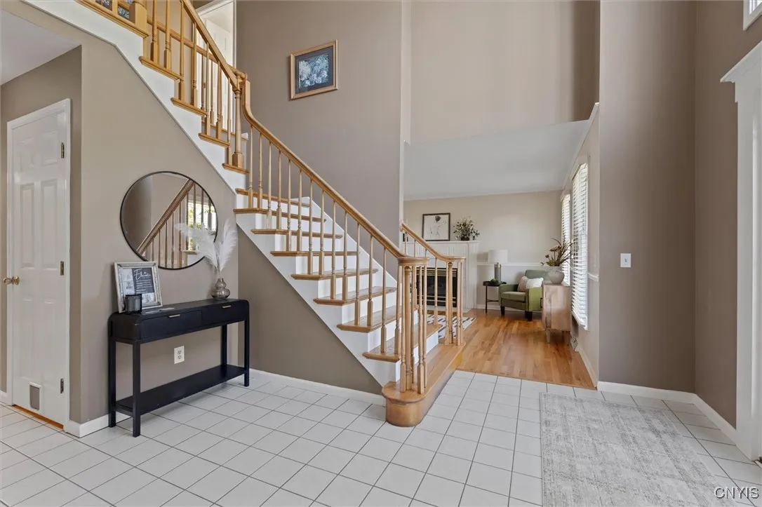 6001 Singletree Lane, Dewitt, New York 13078, De Witt, New York 13078, 4 Bedrooms Bedrooms, 17 Rooms Rooms,2 BathroomsBathrooms,Residential,For Sale,6001 Singletree Lane, Dewitt, New York 13078,0,S1643758