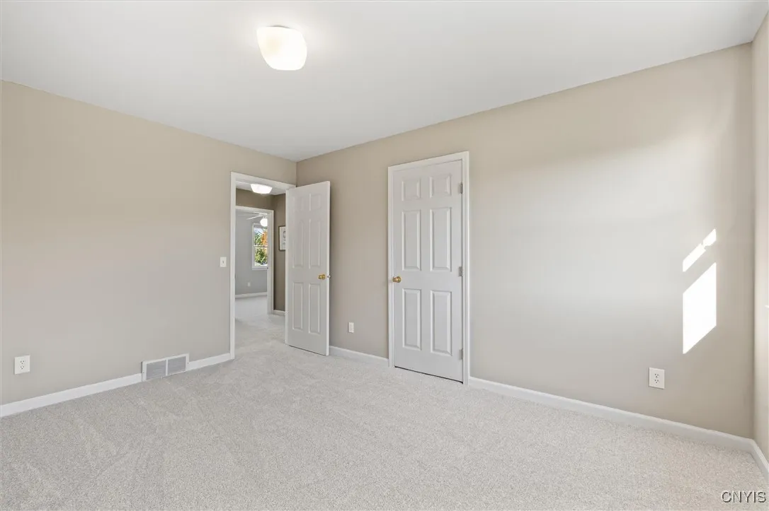 6001 Singletree Lane, Dewitt, New York 13078, De Witt, New York 13078, 4 Bedrooms Bedrooms, 17 Rooms Rooms,2 BathroomsBathrooms,Residential,For Sale,6001 Singletree Lane, Dewitt, New York 13078,0,S1643758