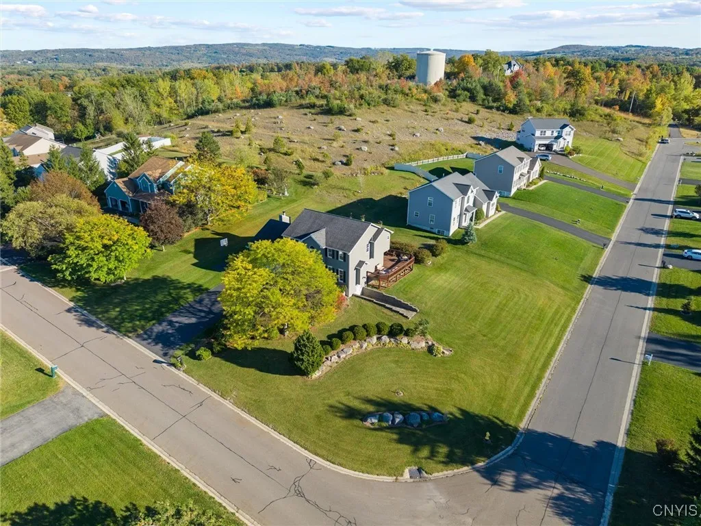 6001 Singletree Lane, Dewitt, New York 13078, De Witt, New York 13078, 4 Bedrooms Bedrooms, 17 Rooms Rooms,2 BathroomsBathrooms,Residential,For Sale,6001 Singletree Lane, Dewitt, New York 13078,0,S1643758