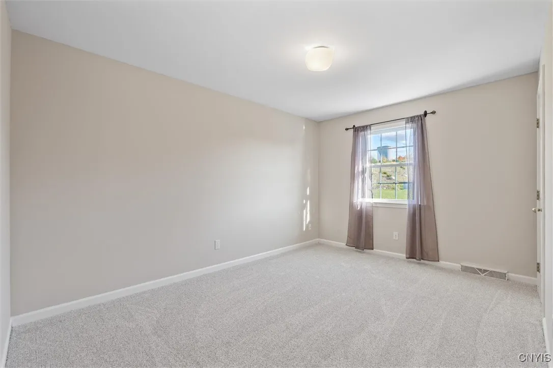 6001 Singletree Lane, Dewitt, New York 13078, De Witt, New York 13078, 4 Bedrooms Bedrooms, 17 Rooms Rooms,2 BathroomsBathrooms,Residential,For Sale,6001 Singletree Lane, Dewitt, New York 13078,0,S1643758