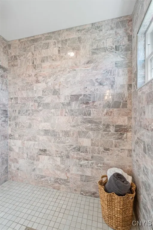 6001 Singletree Lane, Dewitt, New York 13078, De Witt, New York 13078, 4 Bedrooms Bedrooms, 17 Rooms Rooms,2 BathroomsBathrooms,Residential,For Sale,6001 Singletree Lane, Dewitt, New York 13078,0,S1643758