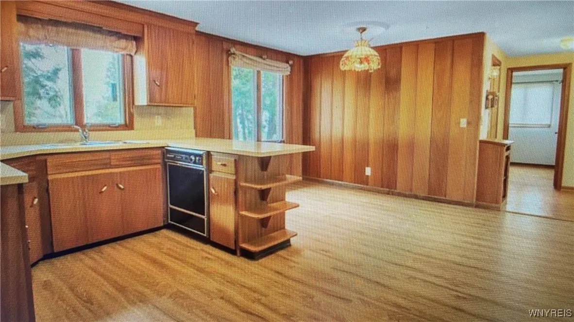 13290 Colonial Woods Drive, Alden, New York 14004, Alden, New York 14004, 4 Bedrooms Bedrooms, 7 Rooms Rooms,2 BathroomsBathrooms,Residential,For Sale,13290 Colonial Woods Drive, Alden, New York 14004,0,B1643803