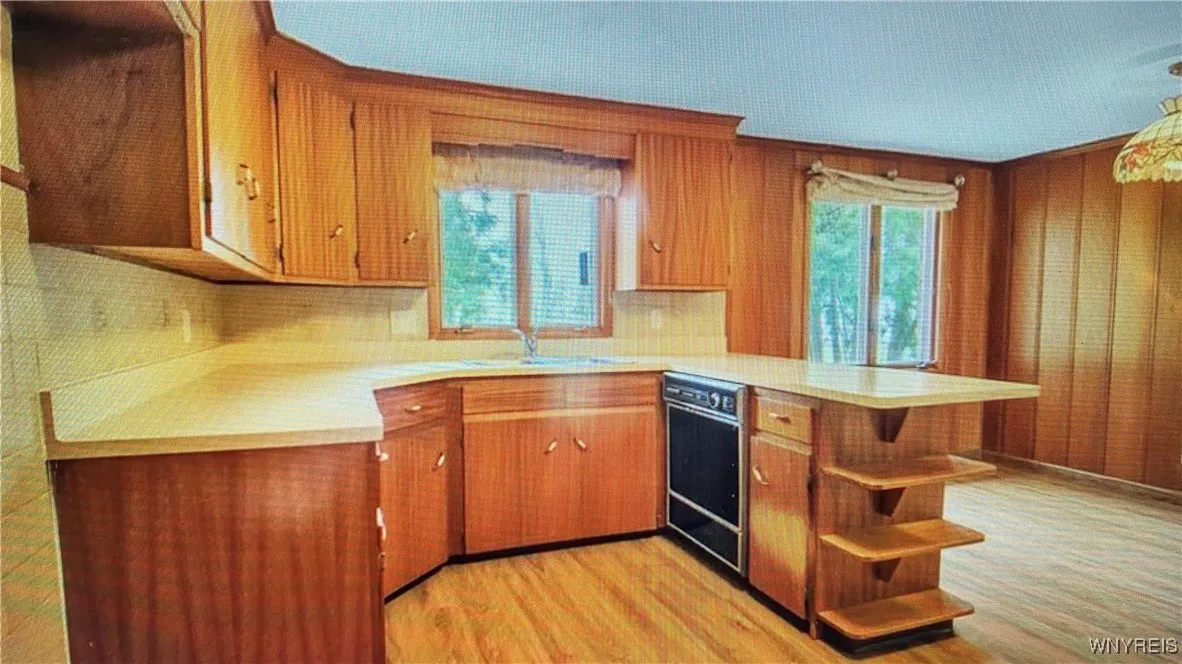 13290 Colonial Woods Drive, Alden, New York 14004, Alden, New York 14004, 4 Bedrooms Bedrooms, 7 Rooms Rooms,2 BathroomsBathrooms,Residential,For Sale,13290 Colonial Woods Drive, Alden, New York 14004,0,B1643803