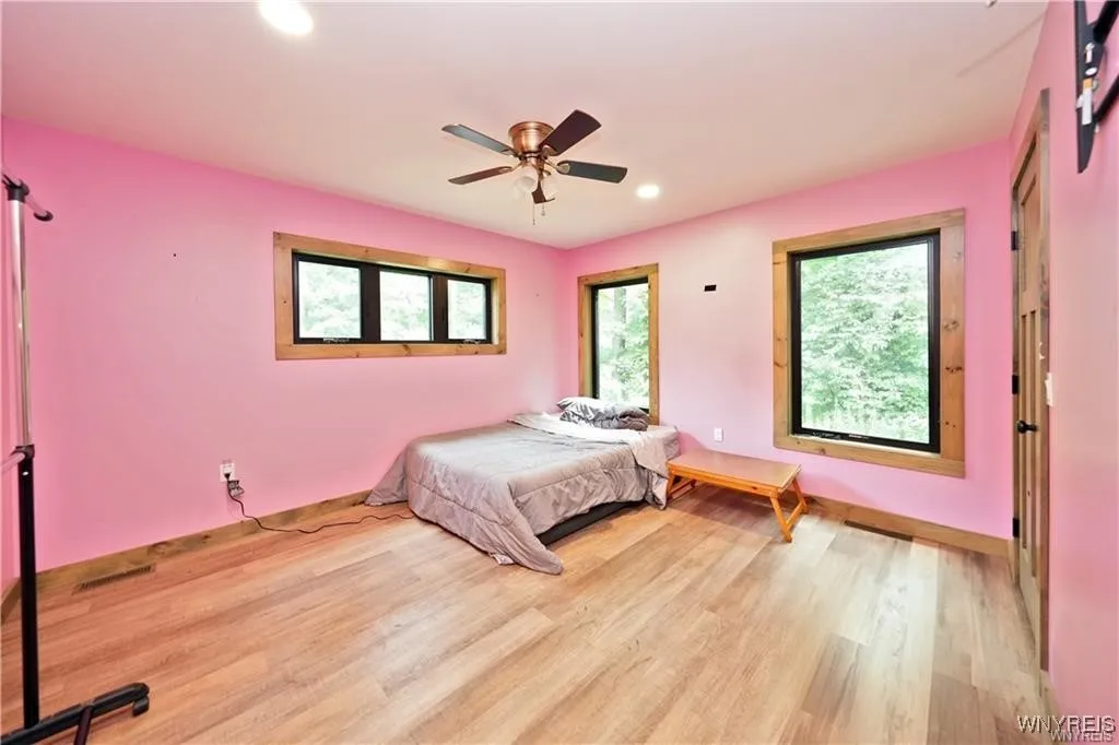 11920 Old Hanford Road, Hanover, New York 14136, Hanover, New York 14136, 3 Bedrooms Bedrooms, 6 Rooms Rooms,2 BathroomsBathrooms,Residential,For Sale,11920 Old Hanford Road, Hanover, New York 14136,0,B1642369