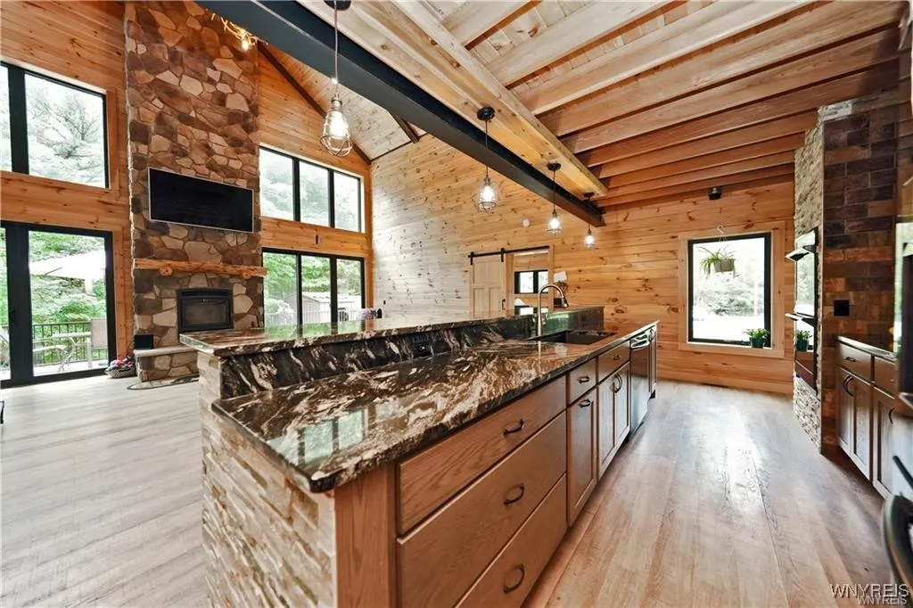 11920 Old Hanford Road, Hanover, New York 14136, Hanover, New York 14136, 3 Bedrooms Bedrooms, 6 Rooms Rooms,2 BathroomsBathrooms,Residential,For Sale,11920 Old Hanford Road, Hanover, New York 14136,0,B1642369