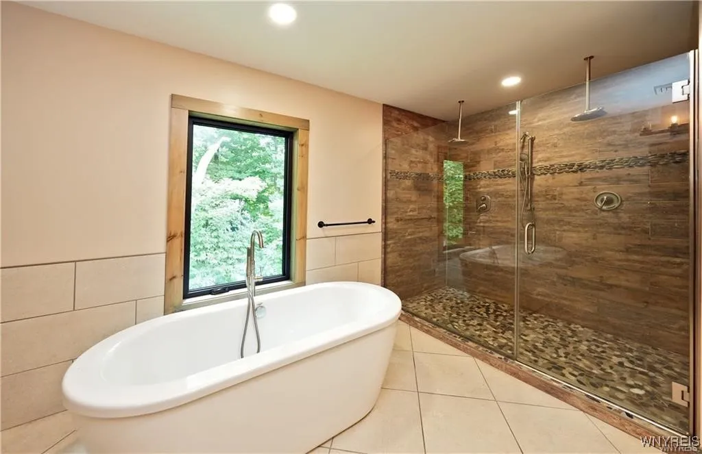 11920 Old Hanford Road, Hanover, New York 14136, Hanover, New York 14136, 3 Bedrooms Bedrooms, 6 Rooms Rooms,2 BathroomsBathrooms,Residential,For Sale,11920 Old Hanford Road, Hanover, New York 14136,0,B1642369