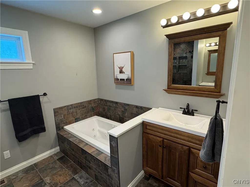 308 West Locust Street, Rome, New York 13440, Rome, New York 13440, 4 Bedrooms Bedrooms, 12 Rooms Rooms,2 BathroomsBathrooms,Residential Lease,Closed,308 West Locust Street, Rome, New York 13440,0,S1643801