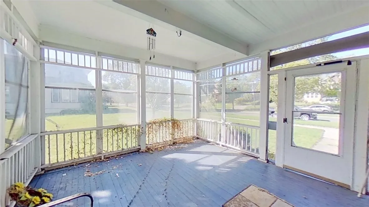 79 North Main Street, Geneva City, New York 14456, Geneva City, New York 14456, 4 Bedrooms Bedrooms, 8 Rooms Rooms,2 BathroomsBathrooms,Residential,For Sale,79 North Main Street, Geneva City, New York 14456,0,R1643573
