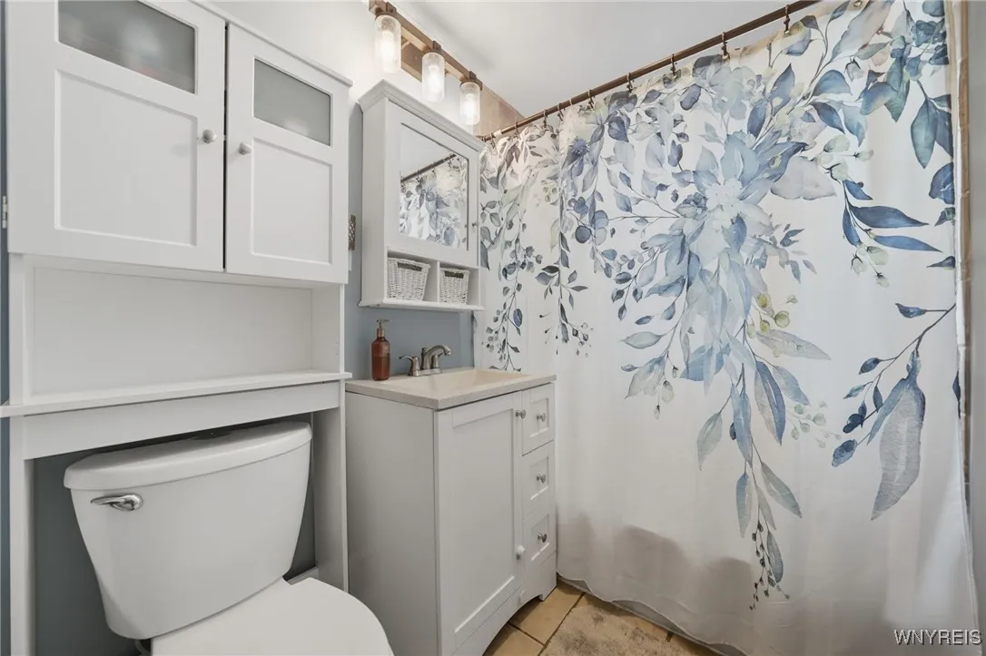 153 Somerville Avenue, Tonawanda, New York 14150, Tonawanda, New York 14150, 3 Bedrooms Bedrooms, 6 Rooms Rooms,1 BathroomBathrooms,Residential,For Sale,153 Somerville Avenue, Tonawanda, New York 14150,0,B1643540