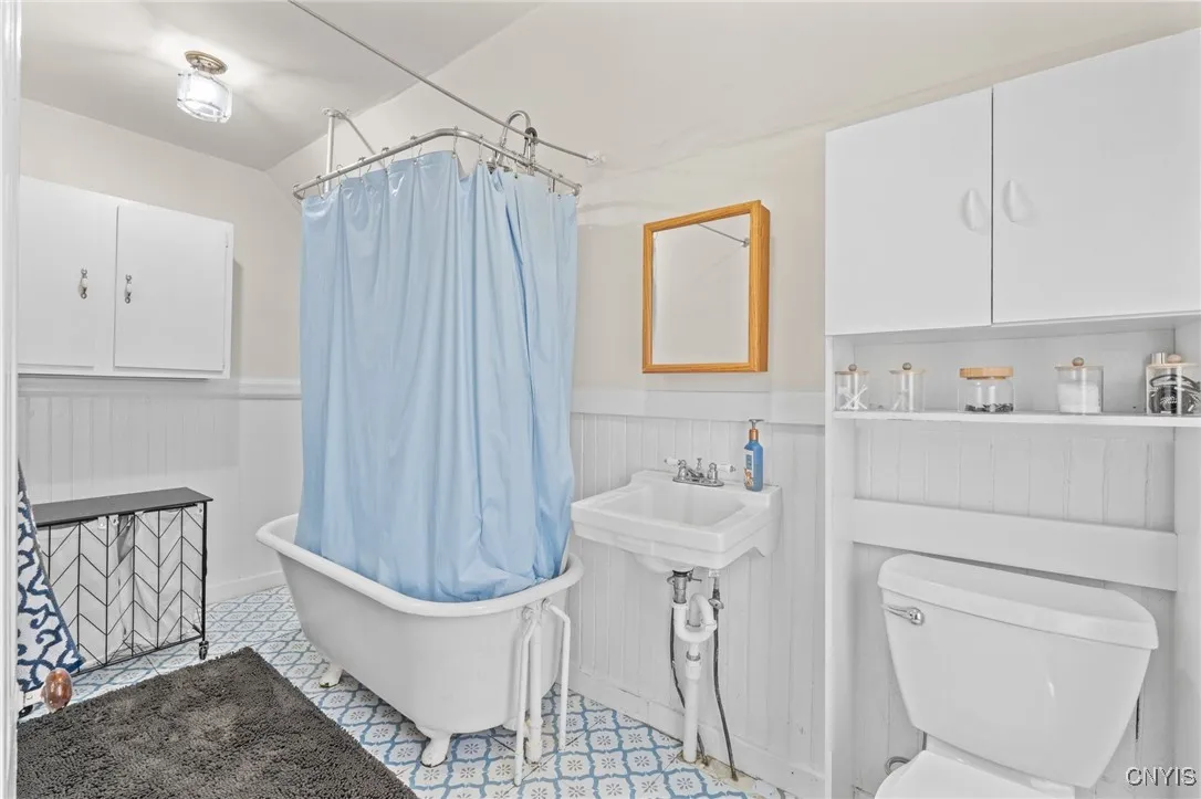 312 Emerson Avenue, Syracuse, New York 13204, Syracuse, New York 13204, 2 Bedrooms Bedrooms, ,2 BathroomsBathrooms,Residential,For Sale,312 Emerson Avenue, Syracuse, New York 13204,0,S1643297