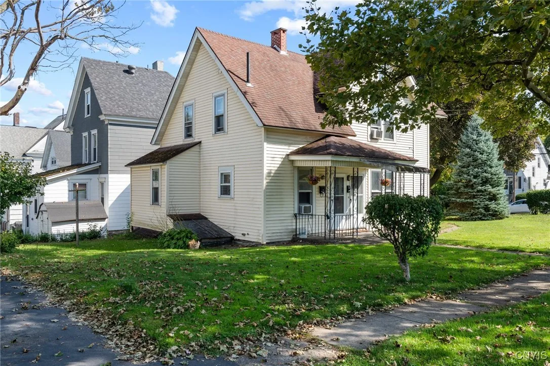 312 Emerson Avenue, Syracuse, New York 13204, Syracuse, New York 13204, 2 Bedrooms Bedrooms, ,2 BathroomsBathrooms,Residential,For Sale,312 Emerson Avenue, Syracuse, New York 13204,0,S1643297