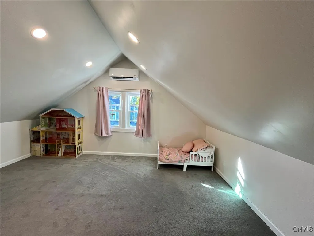 1607 Depeyster Avenue, Utica, New York 13501, Utica, New York 13501, 4 Bedrooms Bedrooms, 7 Rooms Rooms,1 BathroomBathrooms,Residential,For Sale,1607 Depeyster Avenue, Utica, New York 13501,0,S1642864