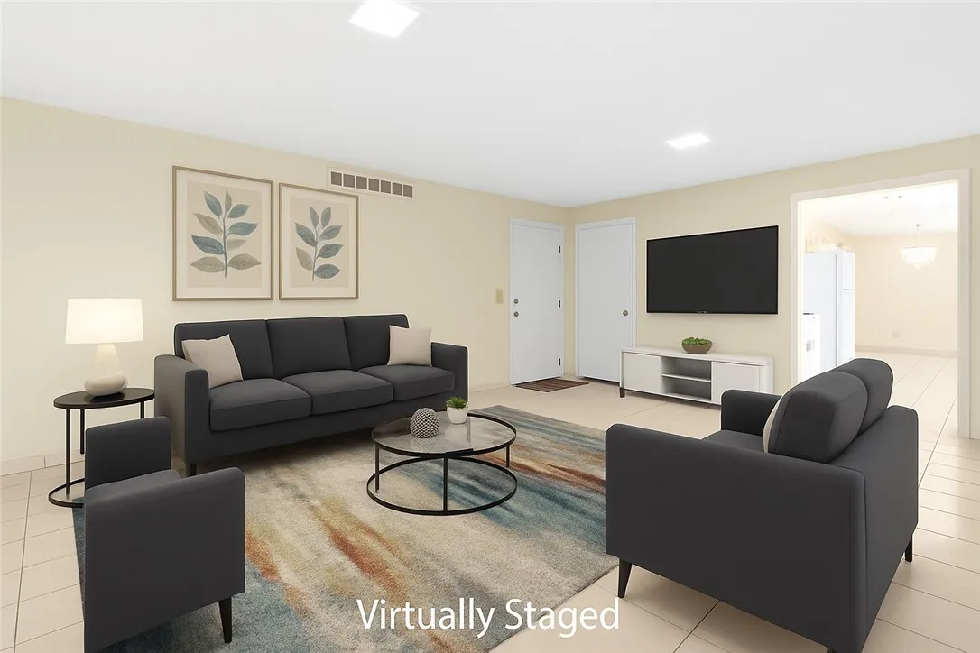 VIRTUALLY STAGED!