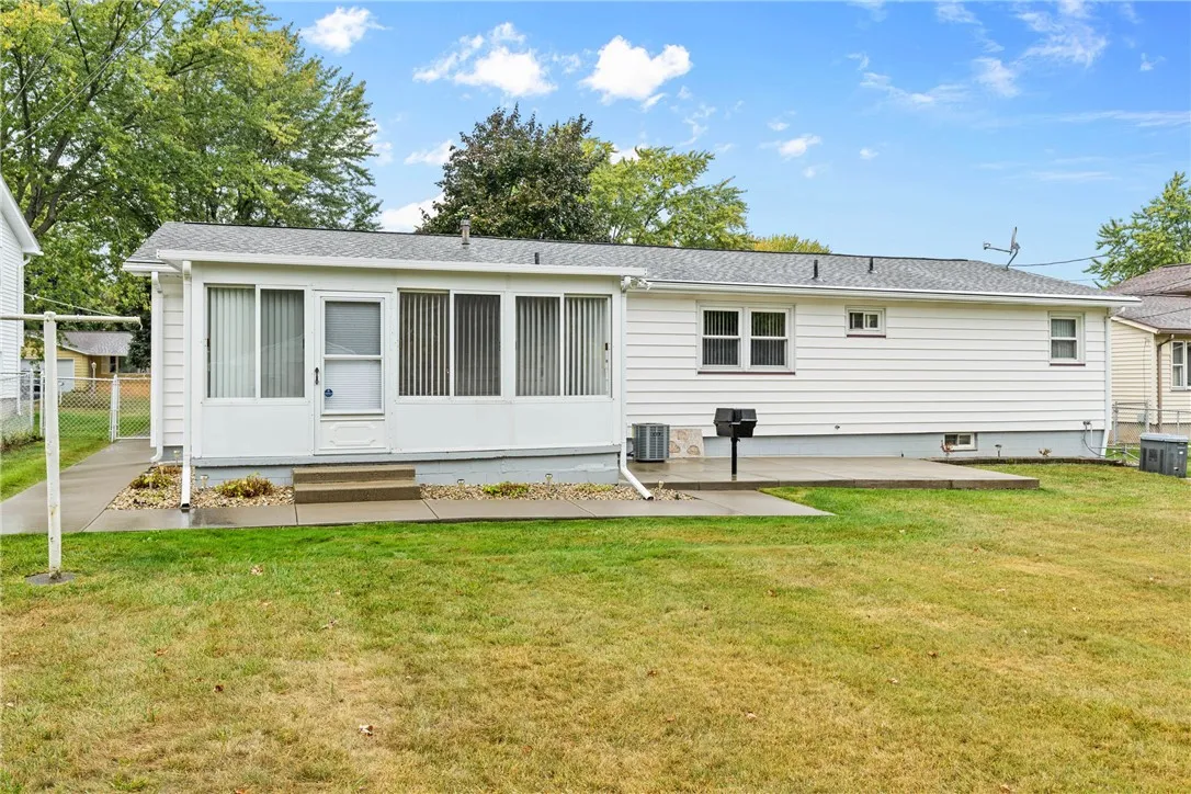 38 Regina Drive, Gates, New York 14606, Gates, New York 14606, 3 Bedrooms Bedrooms, 8 Rooms Rooms,2 BathroomsBathrooms,Residential,For Sale,38 Regina Drive, Gates, New York 14606,0,R1643122