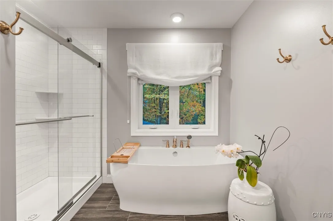 4641 Pauli Drive, Manlius, New York 13104, Manlius, New York 13104, 4 Bedrooms Bedrooms, 9 Rooms Rooms,2 BathroomsBathrooms,Residential,For Sale,4641 Pauli Drive, Manlius, New York 13104,0,S1643616