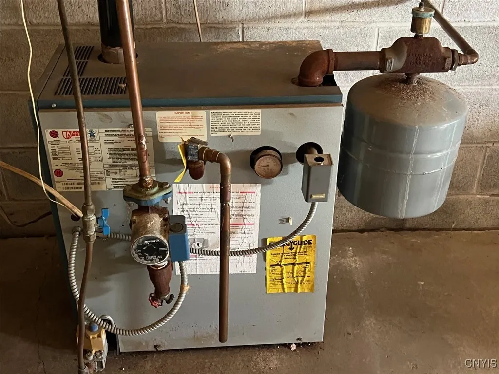 6782 Benton Road, Marcy, New York 13403, Marcy, New York 13403, 3 Bedrooms Bedrooms, 9 Rooms Rooms,1 BathroomBathrooms,Residential,For Sale,6782 Benton Road, Marcy, New York 13403,0,S1642115